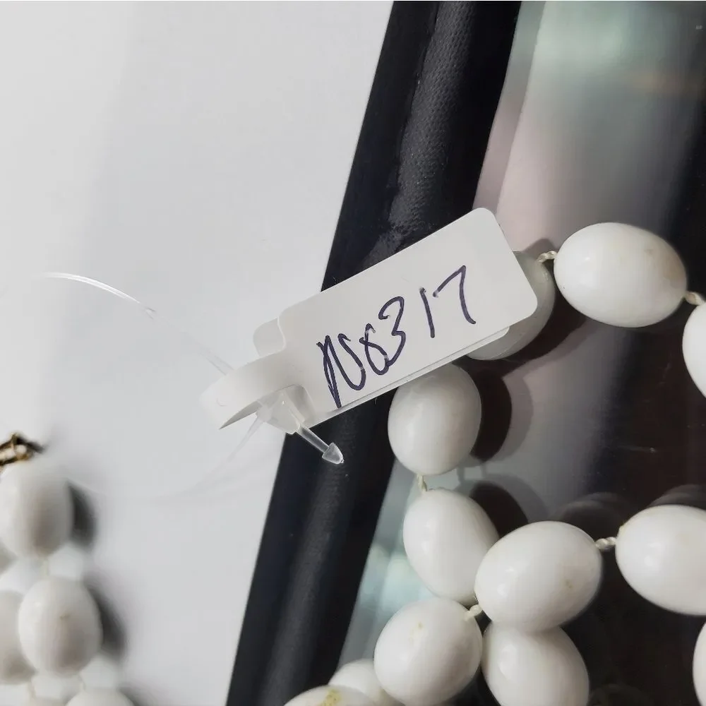 Olive shaped pop beads pure white‎ beaded necklace N0317